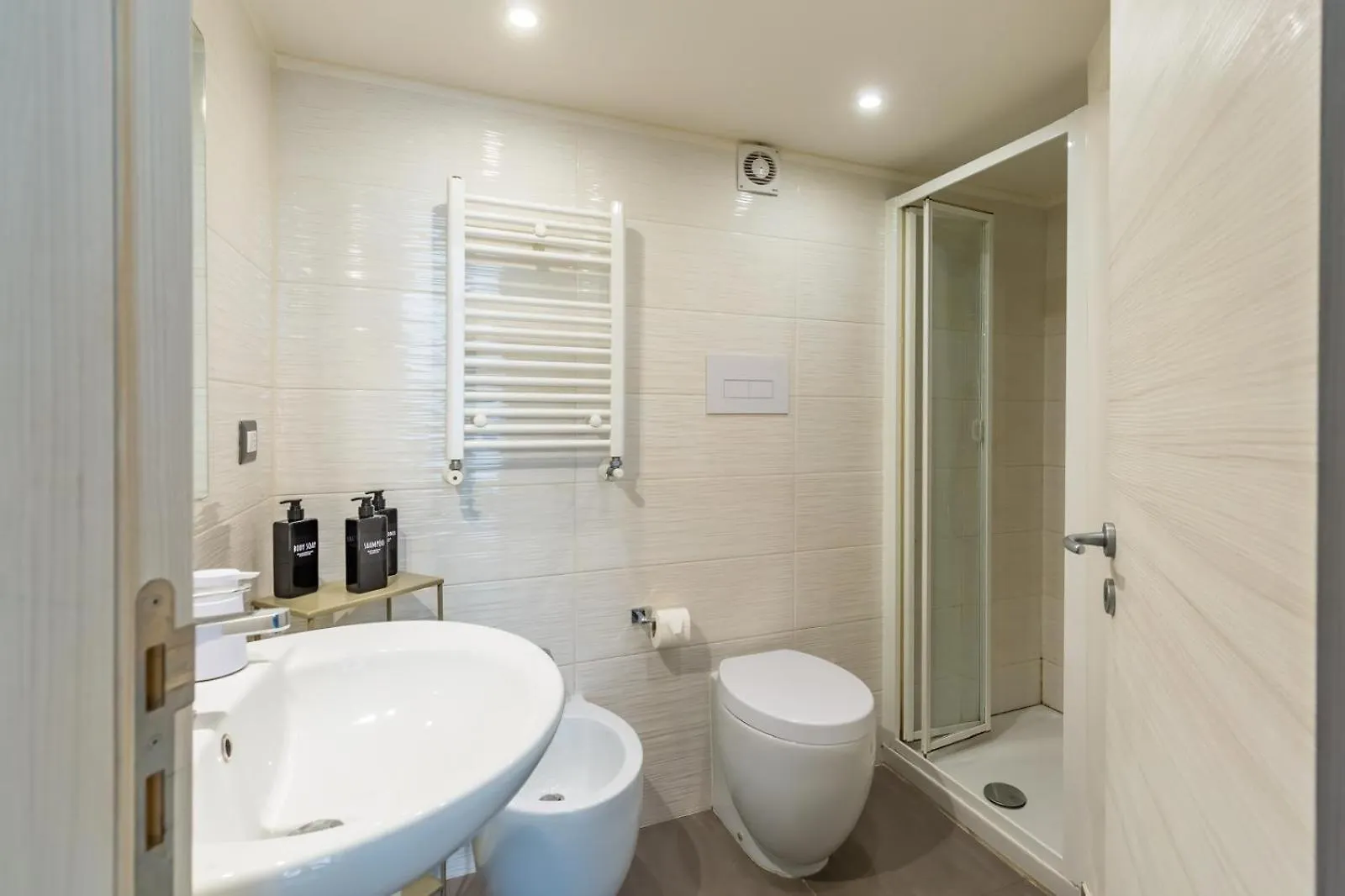 Napoli Relax Rooms-Vicino Lungomare- Apartmán Neapol